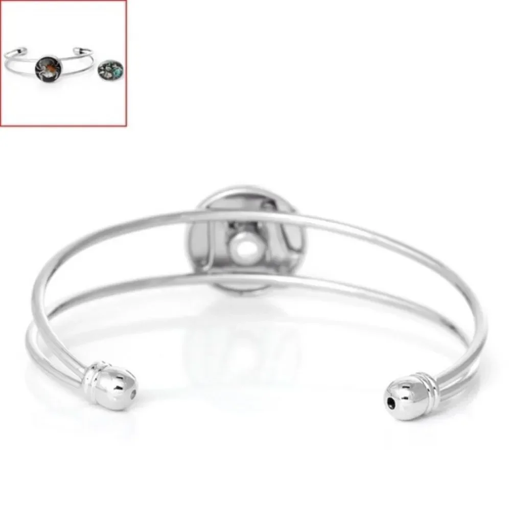 Snap Button Bracelet - Picture 3 of 4